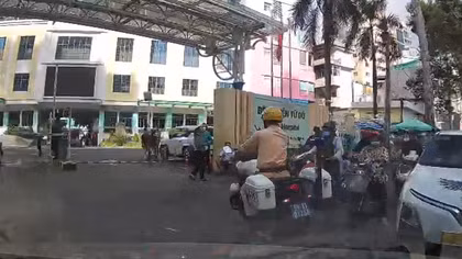 CSGT Công an TP Hồ Chí Minh kịp thời hỗ trợ sản phụ tới bệnh viện