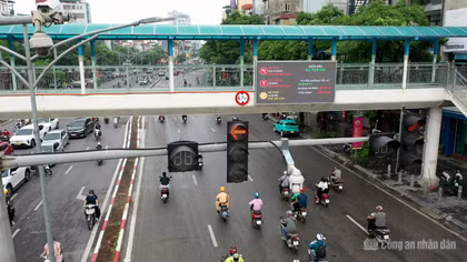 36 màn hình LED "dẫn đường" cho người dân chọn lộ trình tối ưu