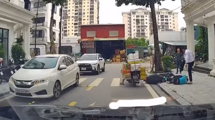 Lời kể của shipper khi bị bảo vệ Khu đô thị Louis Hoàng Mai hành hung