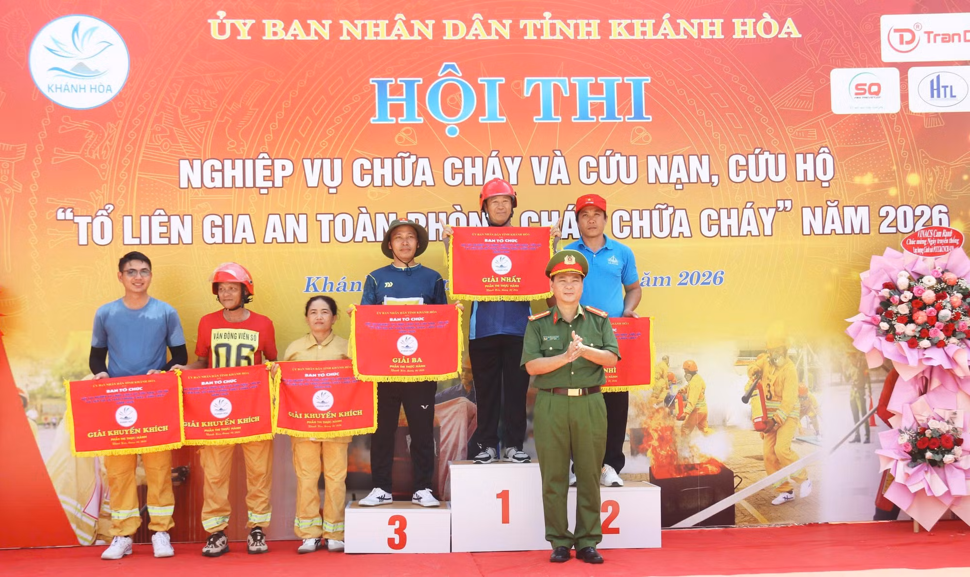 hoi-thi-pccckh4.jpg