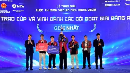 Học viện Bưu chính viễn thông hai năm liên tiếp giành cúp Sinh viên An ninh mạng