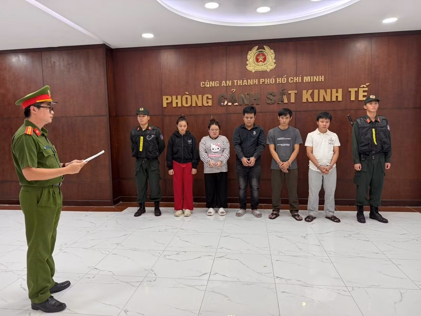 1-khoi-to-cac-doi-tuong-san-xuat-dep-gia.jpg