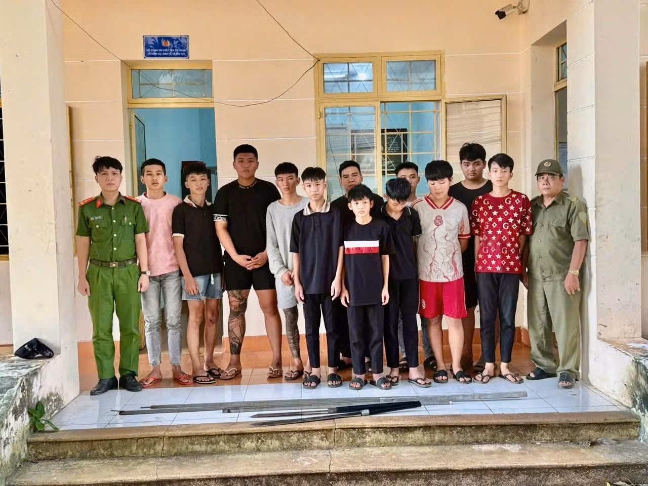 cac-doi-tuong-tai-co-quan-cong-an.jpg