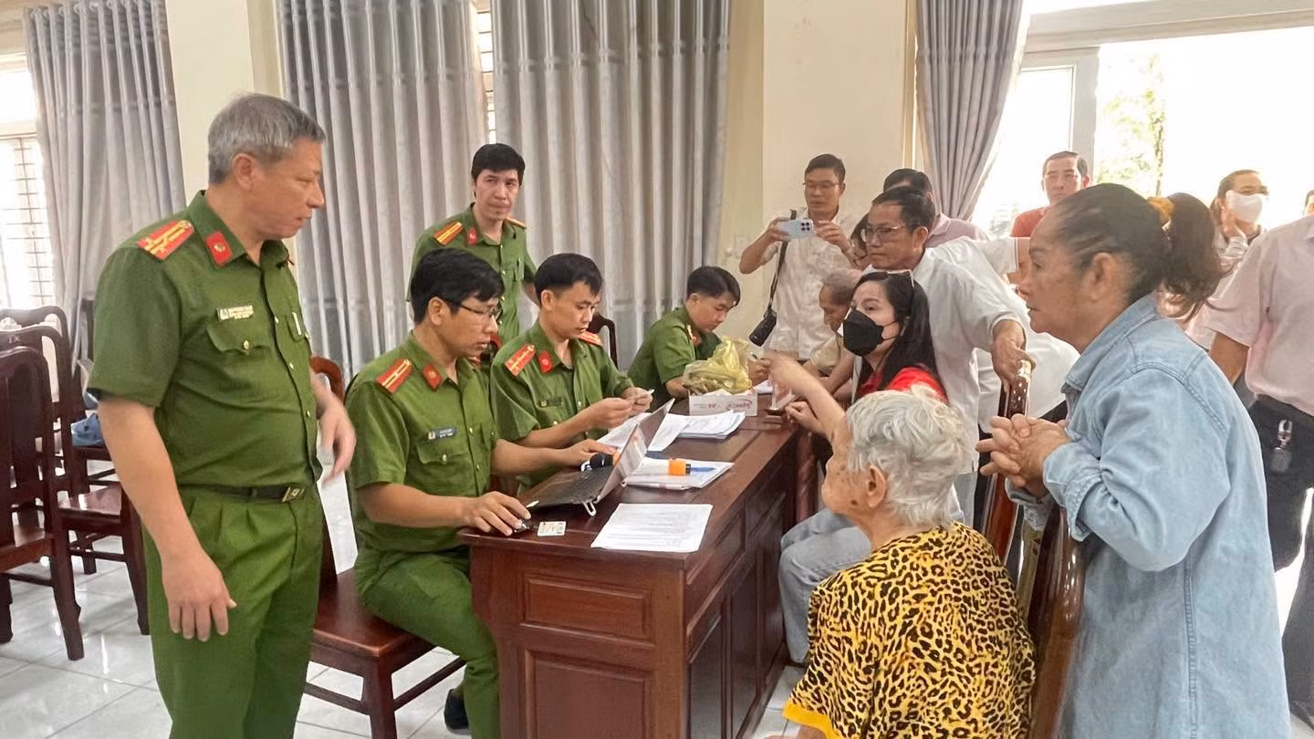 thu-mau-adn-5.jpg