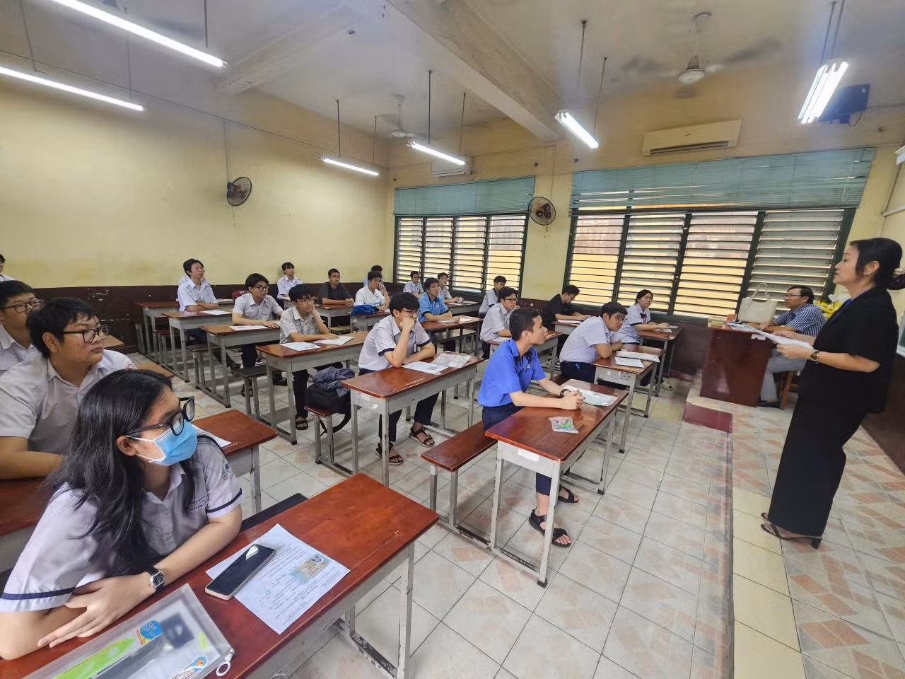 thi-lop-10.jpg