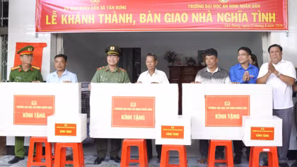 Chung tay dựng xây những công trình nghĩa tình ở Cà Mau