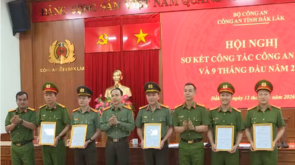 Lãnh đạo Bộ Công an gửi Thư khen, khen thưởng đột xuất Công an tỉnh Đắk Lắk