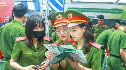 Bộ Công an công bố đề minh họa Kỳ thi đánh giá tuyển sinh CAND năm 2026