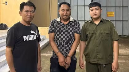 Dùng hung khí chống trả Công an khi bị mời làm việc