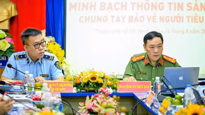 Không chỉ cung cấp thông tin, doanh nghiệp còn tạo công cụ kiểm chứng