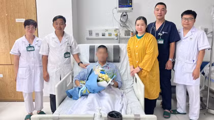 Bệnh viện 19-8 cứu sống bệnh nhân mắc COVID-19 bên bờ "cửa tử"