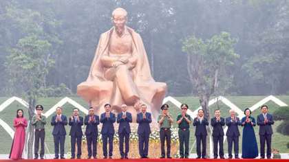 Tổng Bí thư, Chủ tịch nước Tô Lâm dự lễ khánh thành Tượng đài “Bác Hồ với ngày hội non sông”