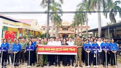 Hiệu quả Chiến dịch “Mùa hè số cùng VNeID” ở Cần Thơ 