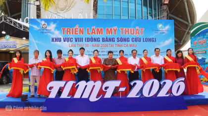 Mỹ thuật đồng bằng sông Cửu Long hội tụ tại Cà Mau