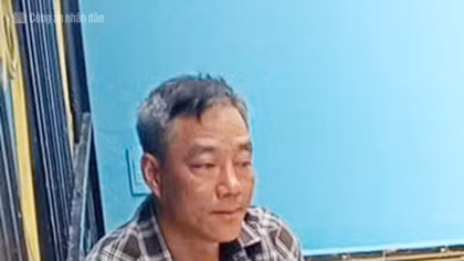 Ghen tuông, theo dõi camera giám sát "vợ hờ" và gây án mạng