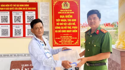 Chung tay chống khai thác thủy sản trái phép ở Cà Mau