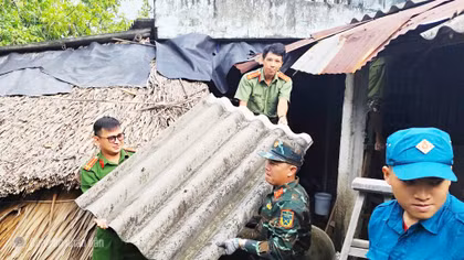 Công an Cà Mau chung tay xây dựng mái ấm nghĩa tình