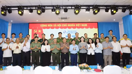 Bệnh viện Đa khoa Hòa Hảo - Medic Cần Thơ điển hình phong trào toàn dân bảo vệ ANTQ