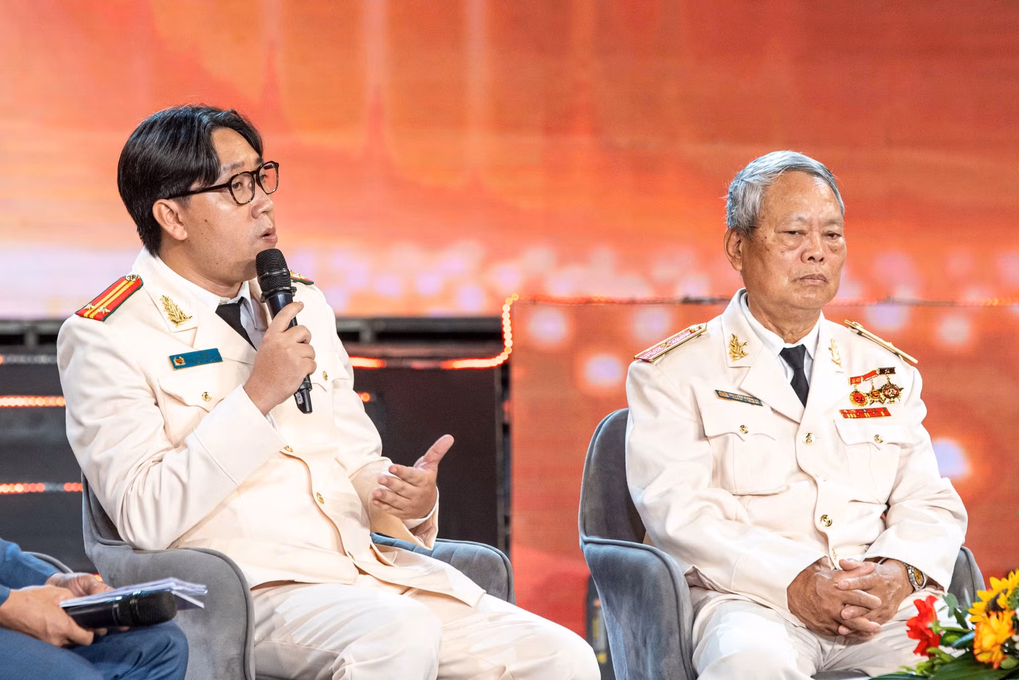 Trung tá, biên kịch Vũ Liêm, Phó Giám đốc Điện ảnh Công an nhân dân chia sẻ nhiều dự án tâm huyết của Điện ảnh Công an nhân dân, Cục Truyền thông Công an nhân dân về lực lượng An ninh nhân dân.