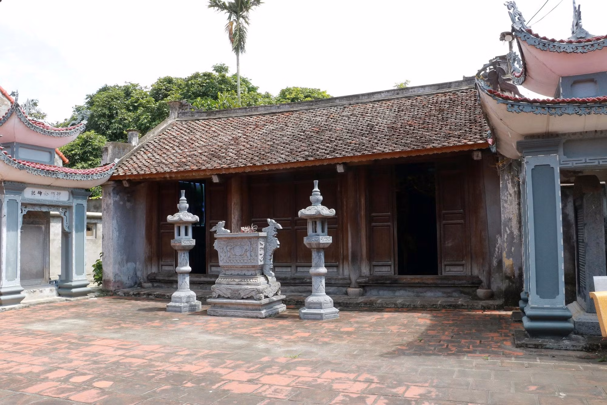 tu-duong-dong-ho-le-xa-le-quy-don-tinh-hung-yen.jpg