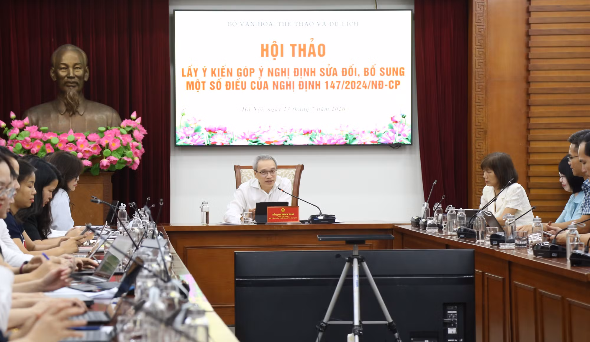 anh1.jpg