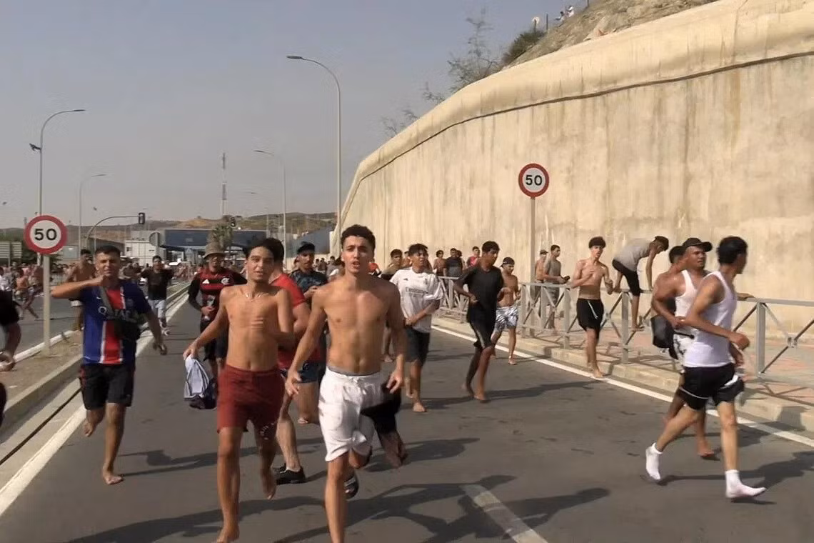ceuta-va-dien-ngon-chinh-tri-chau-au-anh-2.jpg