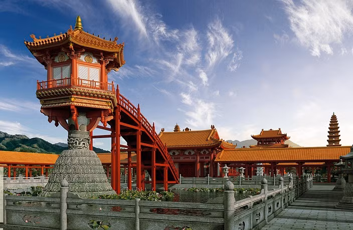 chua-mot-cot-dien-huu-thoi-ly-bang-cong-nghe-thuc-te-ao.jpg