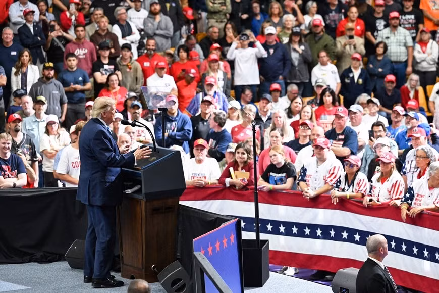 tong-thong-trump-trong-buoi-van-dong-tranh-cu-tai-bang-ohio-anh-getty-images.jpg