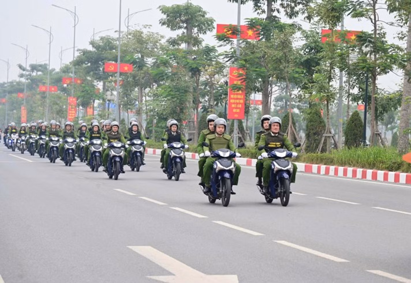 08khoa-3095.jpg