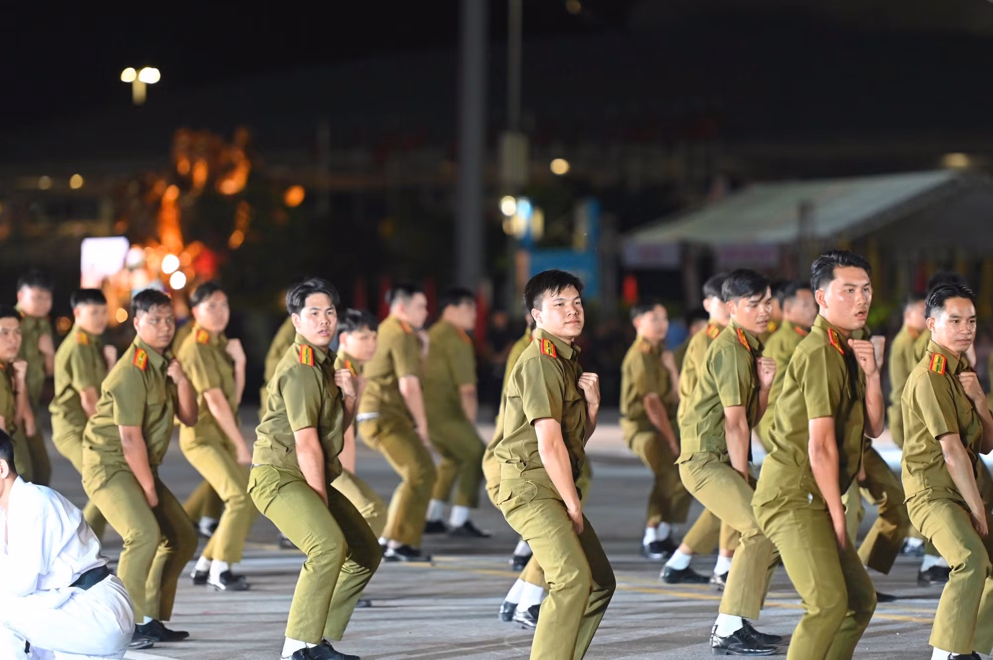 007-cong-an-lao-tham-gia-hoi-thao.jpg