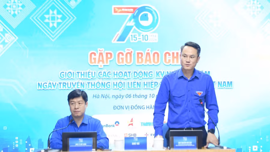Hai chiến sĩ Công an được nhận giải thưởng Nguyễn Chí Thanh 