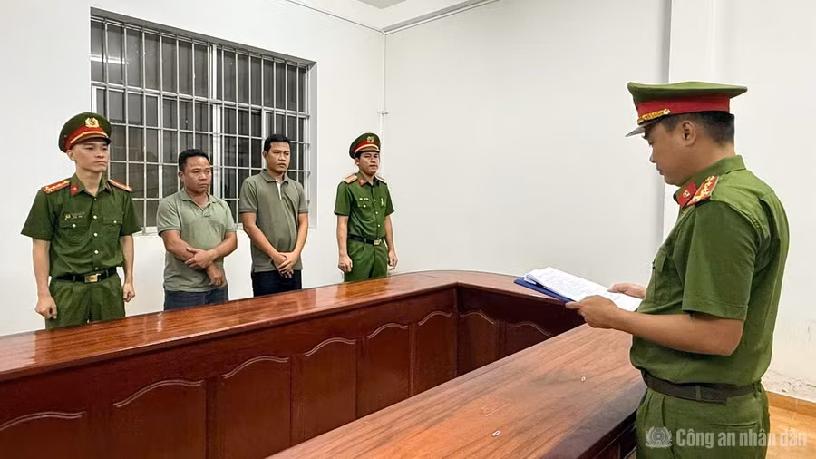 Khởi tố 2 đối tượng đổ 1.900 tấn chất thải gây ô nhiễm môi trường tại Phú Quốc