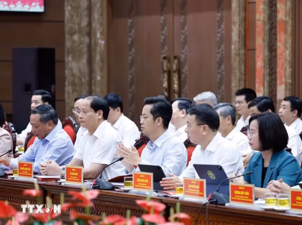 Các đại biểu tham dự cuộc làm việc. (Ảnh: Thống Nhất/TTXVN)