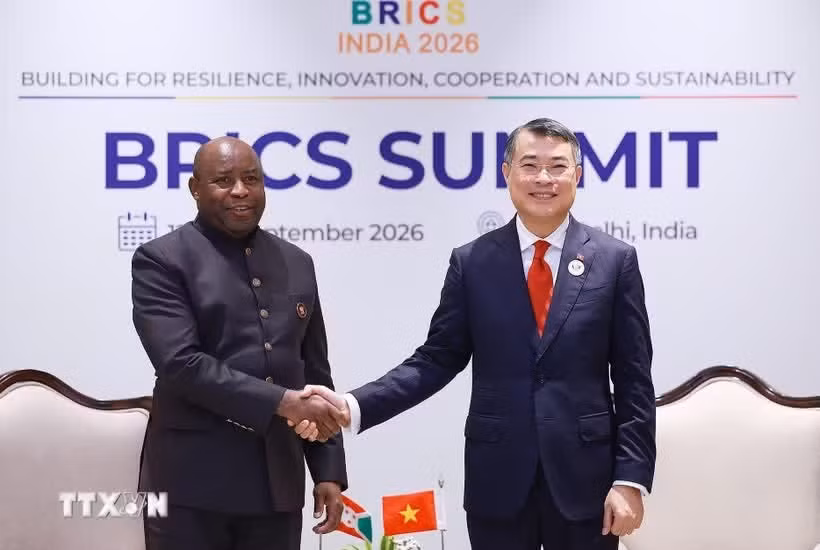 thu-tuong-le-minh-hung-gap-tong-thong-burundi-1409.jpg
