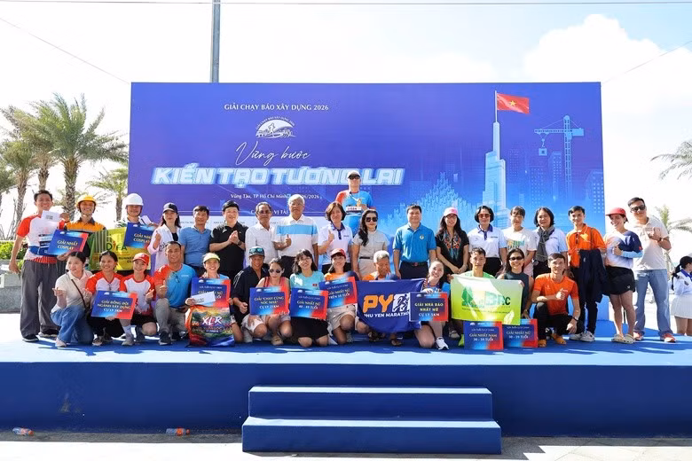 Giải chạy Báo Xây dựng 2026 để lại nhiều kỷ niệm đẹp trong lòng vận động viên và người dân địa phương.