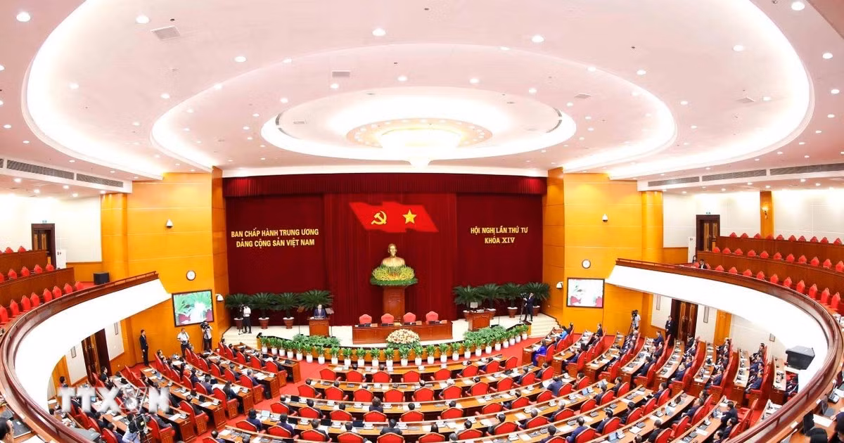 Phiên bế mạc Hội nghị lần thứ tư Ban Chấp hành Trung ương Đảng khóa XIV. (Ảnh: Phương Hoa/TTXVN)
