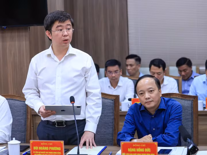 Thứ trưởng Bộ KH&amp;CN Bùi Hoàng Phương đề xuất 5 dự án thuộc lĩnh vực khoa học, công nghệ, đổi mới sáng tạo và chuyển đổi số với Tuyên Quang.