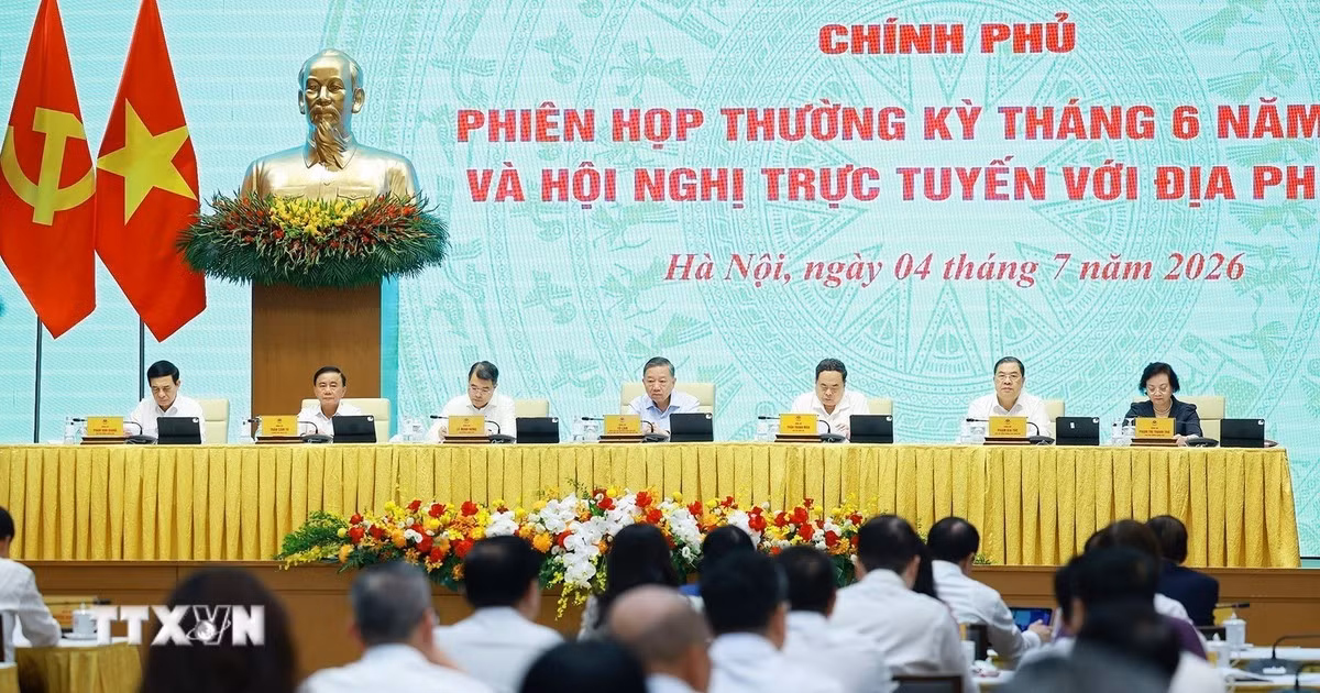 Tổng Bí thư, Chủ tịch nước Tô Lâm cùng các đồng chí lãnh đạo Đảng, Nhà nước dự hội nghị. (Ảnh: Dương Giang/TTXVN).
