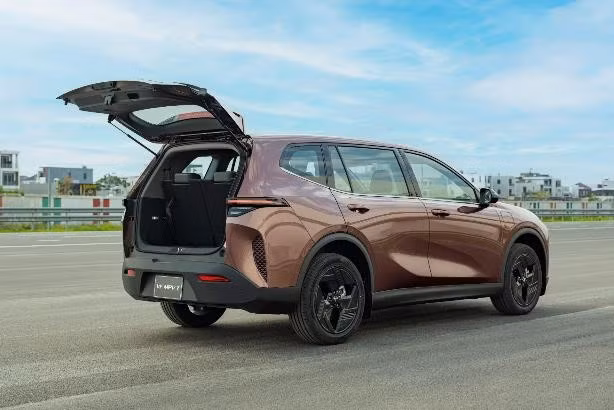 Lợi thế giúp VinFast VF MPV 7 duy trì doanh số ấn tượng ảnh 1
