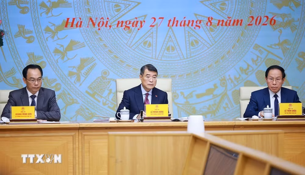 Thủ tướng Lê Minh Hưng dự Hội nghị tổng kết năm học 2025-2026 và triển khai năm học 2026-2027. (Ảnh: Dương Giang/TTXVN)