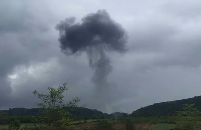 Hiện trường chiến đấu cơ Su-22 rơi ở Nghệ An