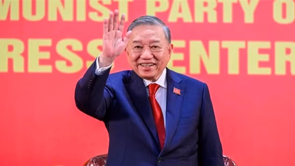Sự chọn lựa của lịch sử và niềm tin tuyệt đối của Đảng