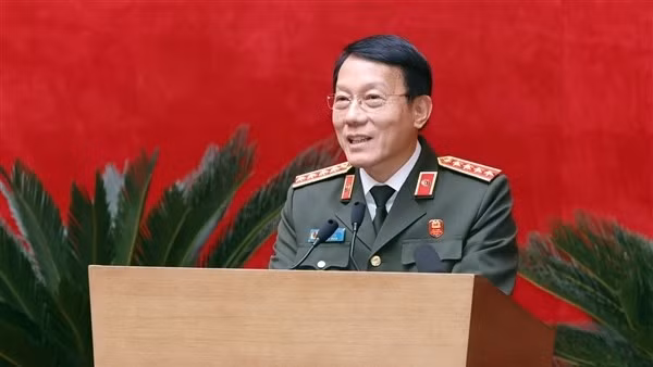 Theo lời Bác dạy - Đổi mới tư duy - Nâng cao tri thức - Chính quy hiện đại - Vì Đảng, vì dân