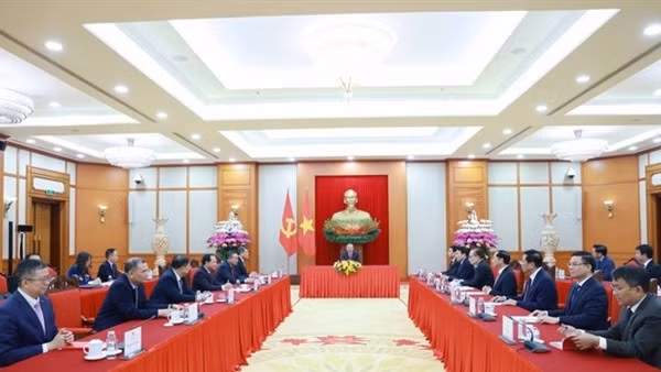 Quan hệ Việt-Trung cần tiếp tục là trụ vững ổn định, lâu dài, gắn kết chiến lược sâu sắc