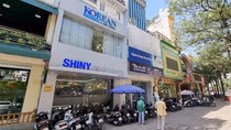 Thẩm mỹ viện Shiny “phủi tay” khi gây bỏng lạnh cho khách hàng?