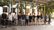 Truy bắt nhóm đối tượng côn đồ chống trả Công an, thu giữ hàng chục hung khí nguy hiểm
