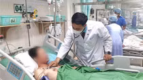 Cứu sống người đàn ông ngưng thở do bị sét đánh
