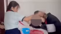 Thông tin mới vụ học sinh lớp 8 bị đánh trong nhà vệ sinh