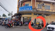 Người làm công đâm chết chủ xe tải