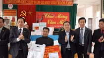 Dành hơn 449 tỷ đồng tặng quà người có công dịp Tết Giáp Thìn 2024